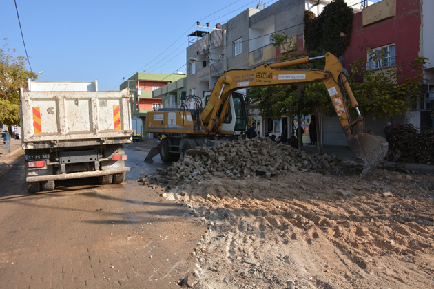 Mehmet Sincar Caddesi’nde yol çalışması başladı